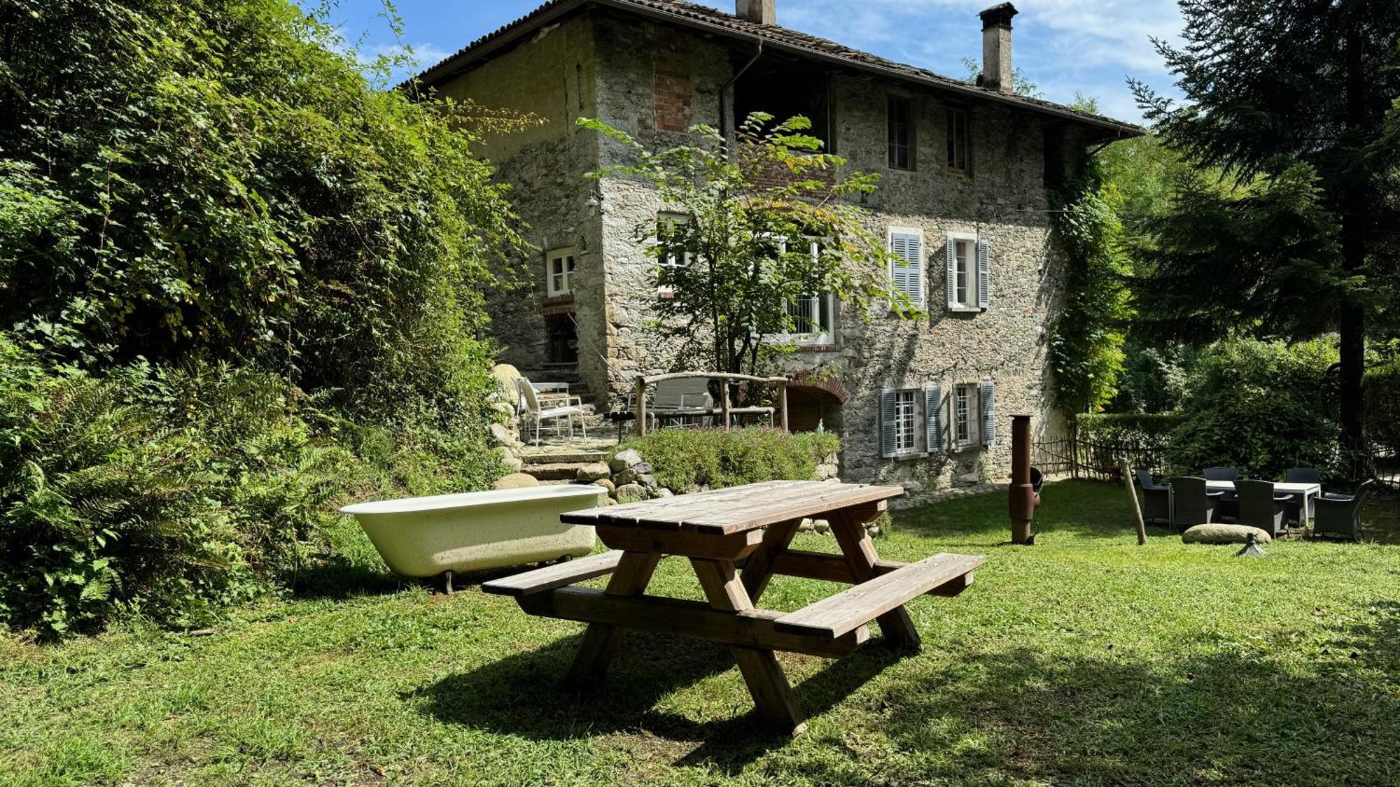 Mountain Cabin Valsesia Appartement Stella Varallo Exterior photo